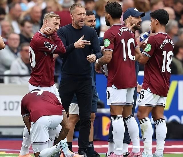 为什么内野手在完成双杀后会习惯性地向后退以防止跑垒员碰撞