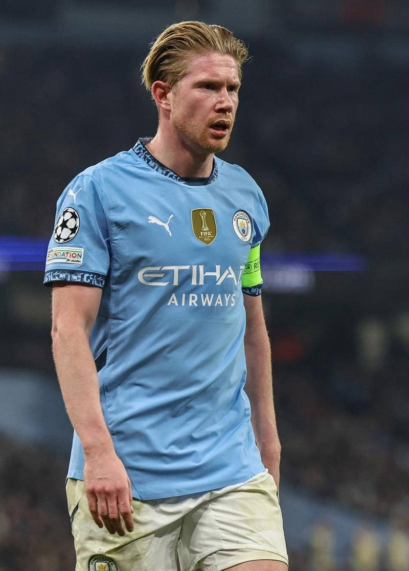 上海外援范赖克 大力跳发三连ACE震撼全场 这是发球还是扔炸弹？