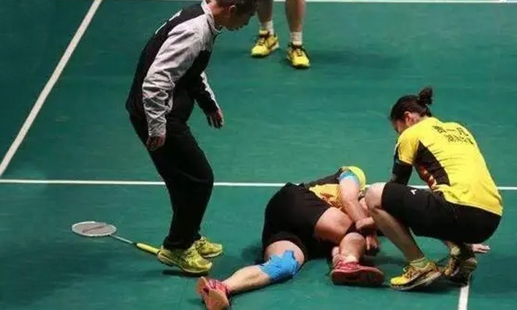 就在今天！尼克斯大战独行侠，29岁唐斯打疯了，轰破69年NBA纪录